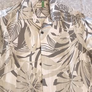 Men’s L Caribbean button down shirt